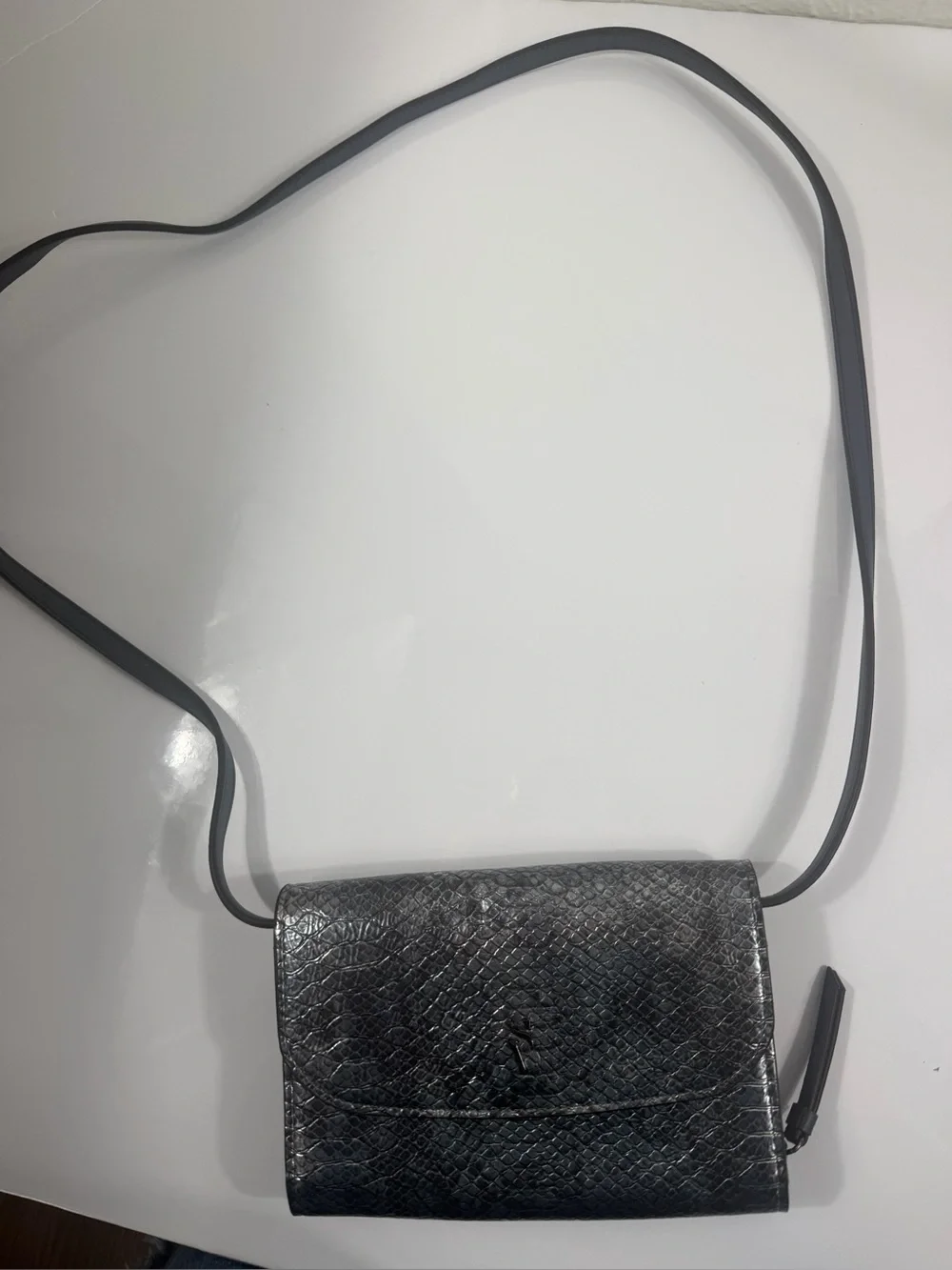 Simply Vera Vera Wang Metallic Crossbody Bag